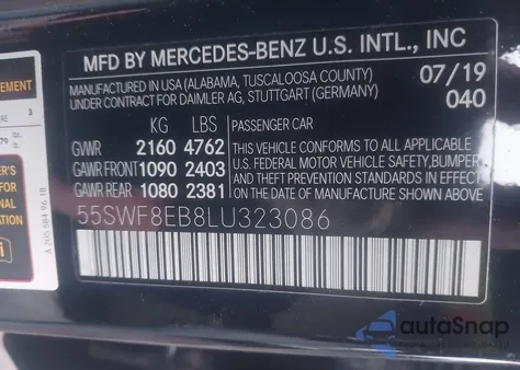 2020 Mercedes-Benz C 300 4Matic z USA, uszkodzony, nr VIN 55SWF8EB8LU323086